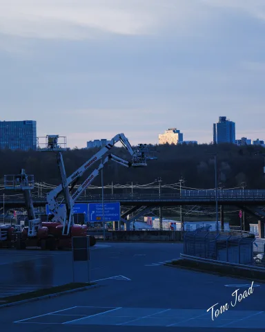 DC-G9M2 · 100mm · f/2.8 · 1/250s · ISO 100